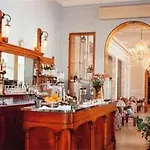 Britannia Hotel 4*