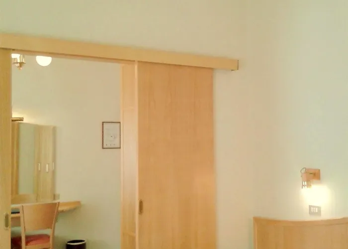 Britannia 4* تْشيزيناتيكو