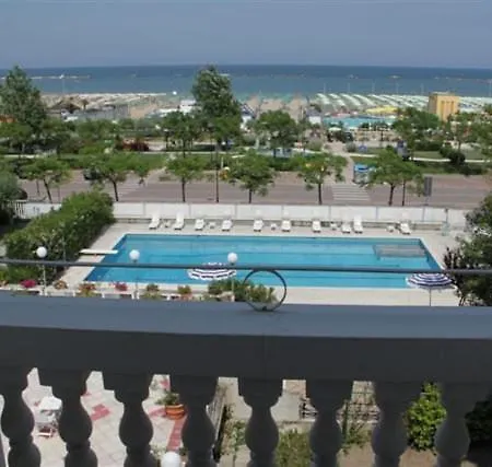Hotel Britannia 4*