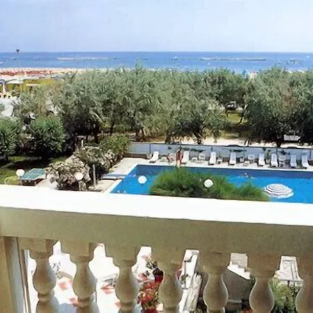 Hotel Britannia 4*