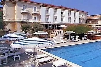 Britannia Szálloda 4*