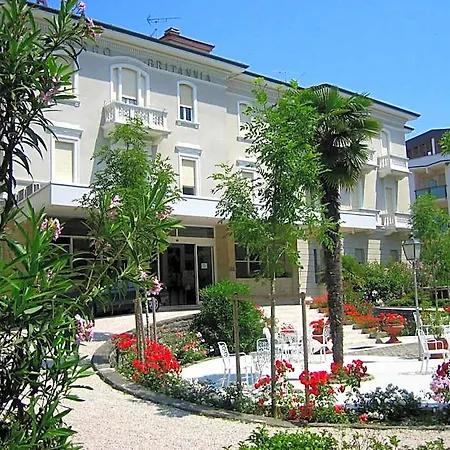 Ξενοδοχείο Britannia 4*