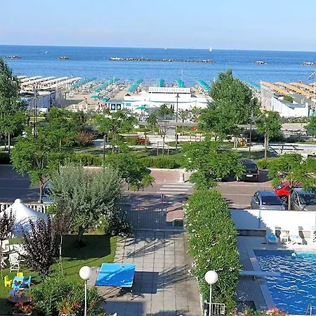 Britannia 4*
