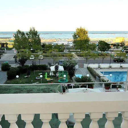 Hotel Britannia 4*