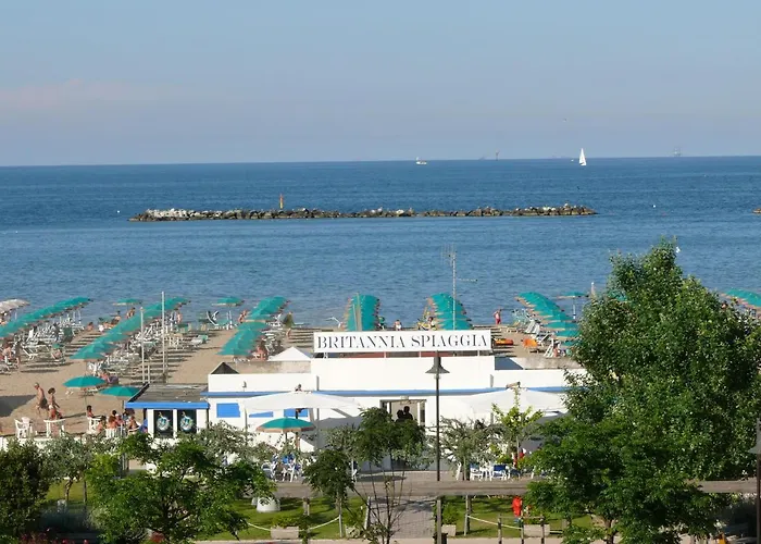 Hotel Britannia 4*