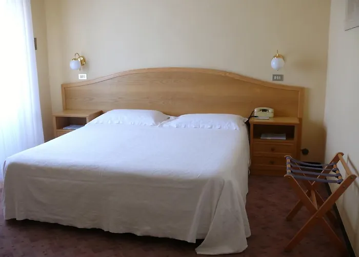 Britannia Hotel 4*