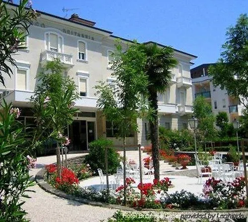 Britannia Hotel 4*